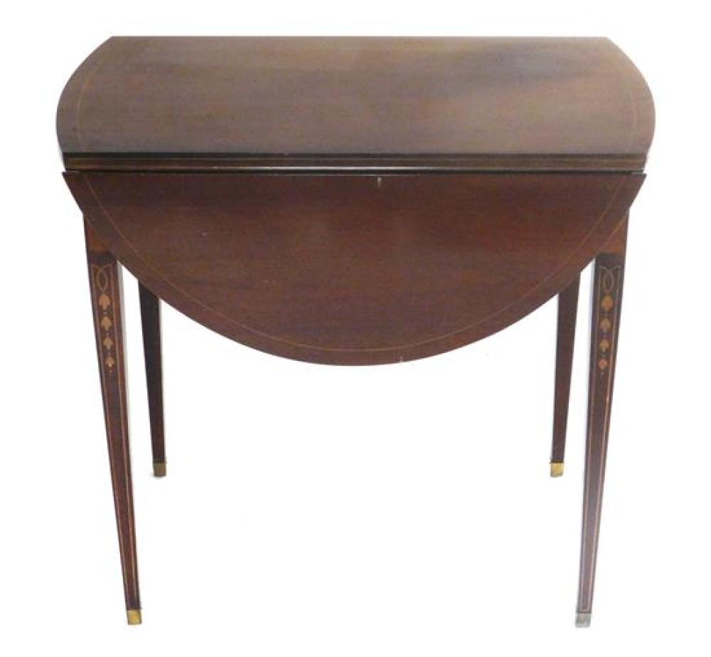 PEMBROKE TABLE 20TH C MAHOGANY  31b4e4