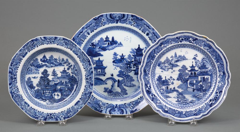 CHINESE EXPORT PORCELAIN DISHESThree