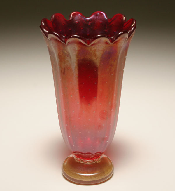 Barovier Iridato art glass vase. Deep