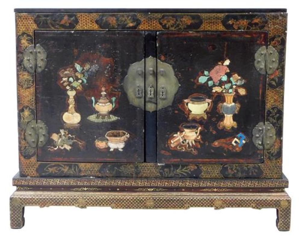 ASIAN LATE 19TH C CHINESE CHEST  31b6af