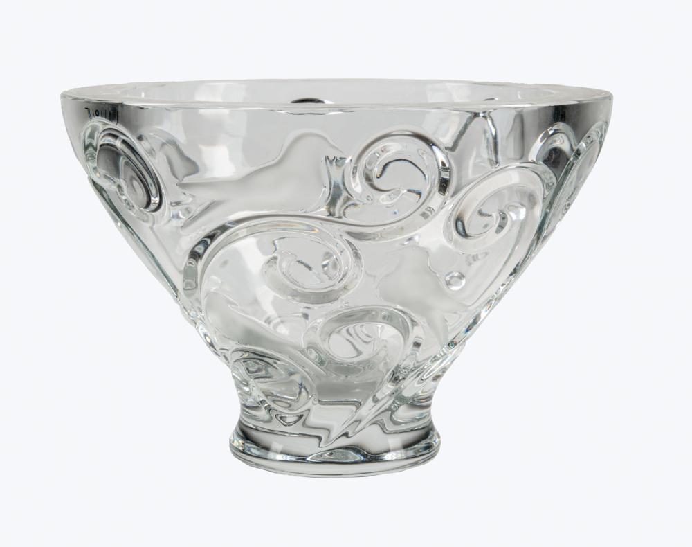 LALIQUE FROSTED AND MOLDED GLASS 31b990