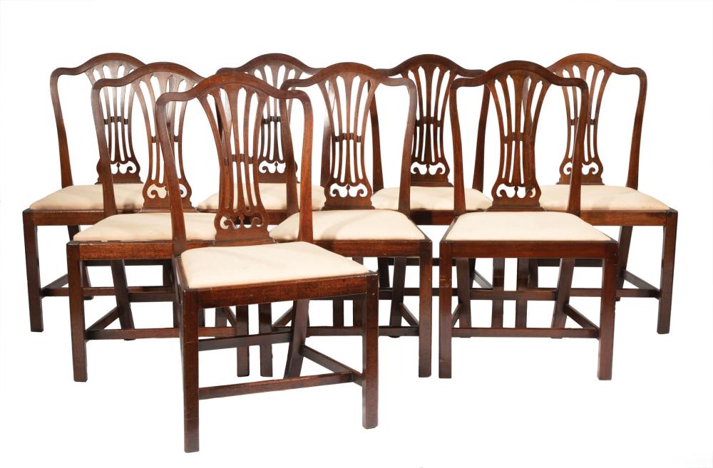 CARVED OAK AND MAHOGANY SIDE CHAIRSEight