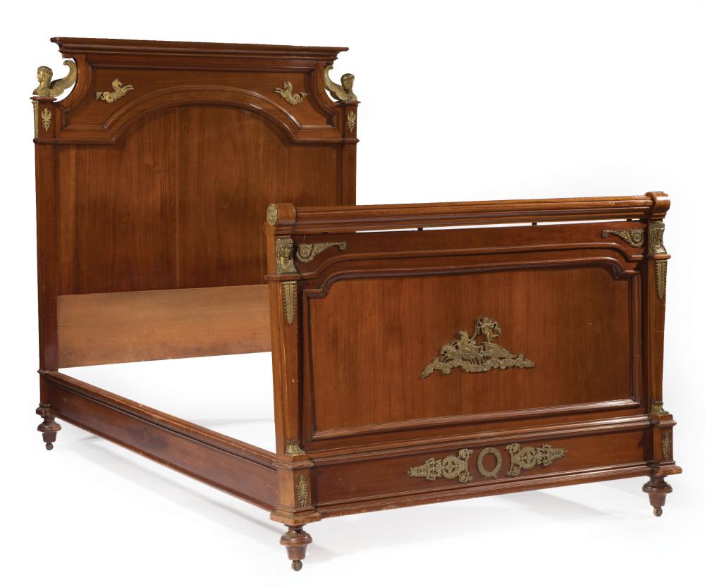 BRONZE MOUNTED MAHOGANY BEDSTEADEmpire Style 31ba74