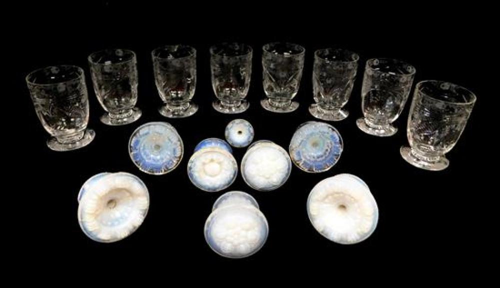 EIGHT CLAMBROTH GLASS DRAWER PULLS