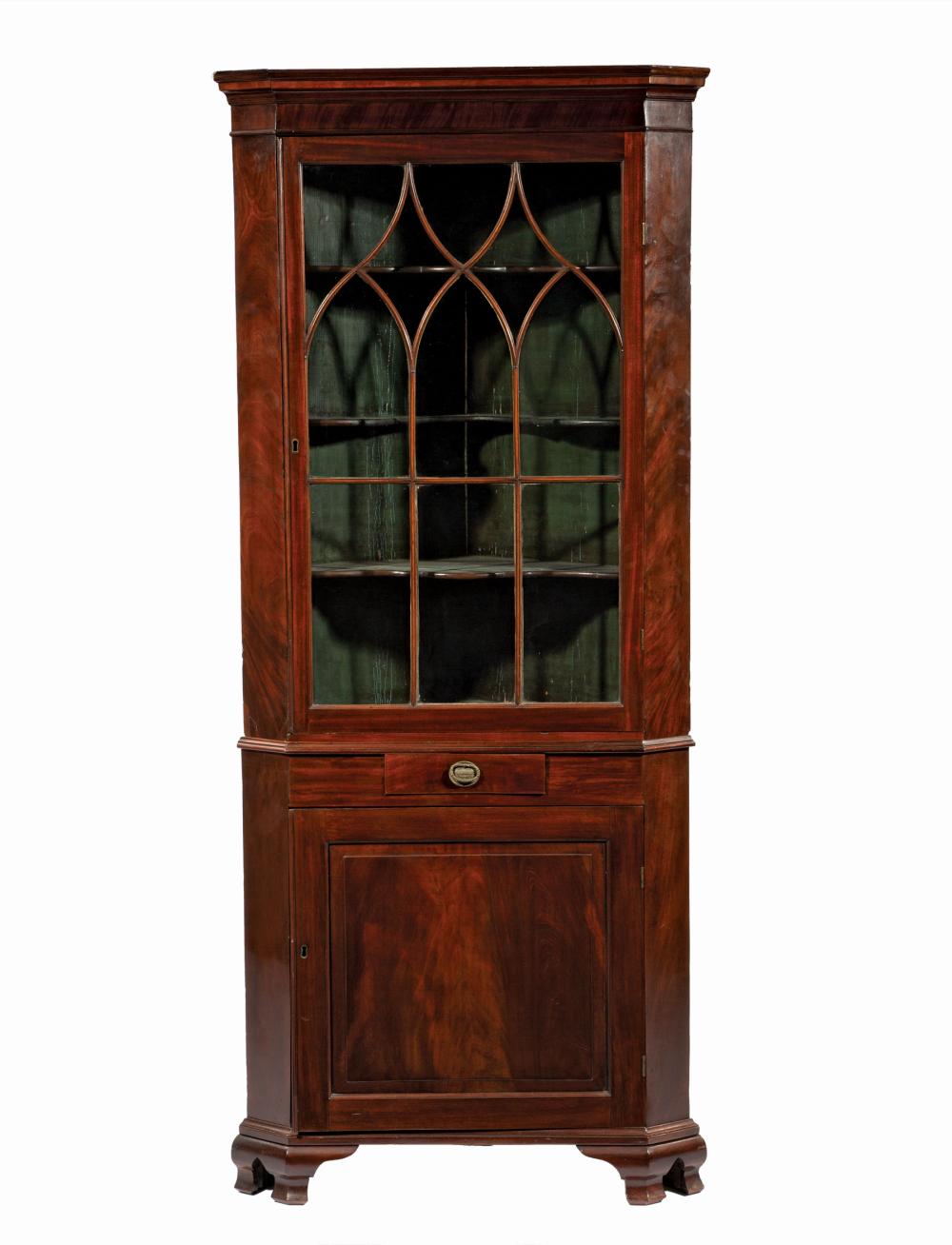 MAHOGANY CORNER CUPBOARDAntique 31bad4