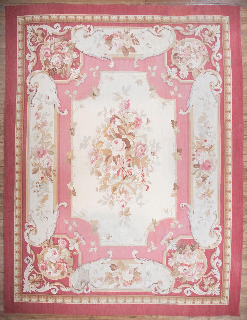 FRENCH AUBUSSON STYLE CARPETFrench 31baf2