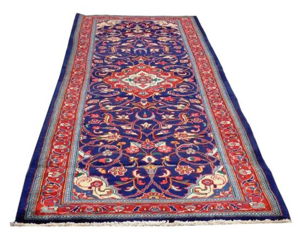 RUG PERSIAN HAMADAN RUNNER 4  31bbdf