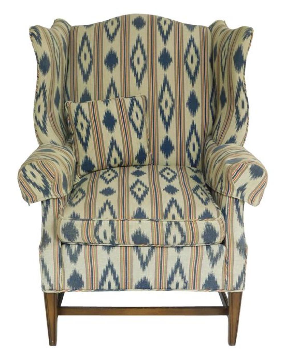 WING CHAIR WITH BLUE AND CREAM 31be16