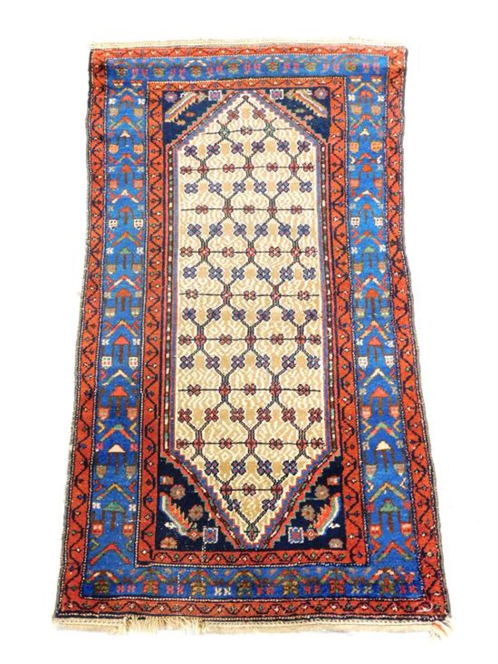 RUG: ANTIQUE PERSIAN HAMADAN, 6'