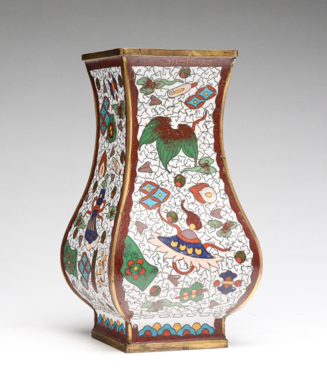 CHINESE CHAMPLEVE VASE. Late 19th-early