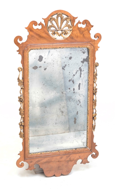 CHIPPENDALE MIRROR. American or