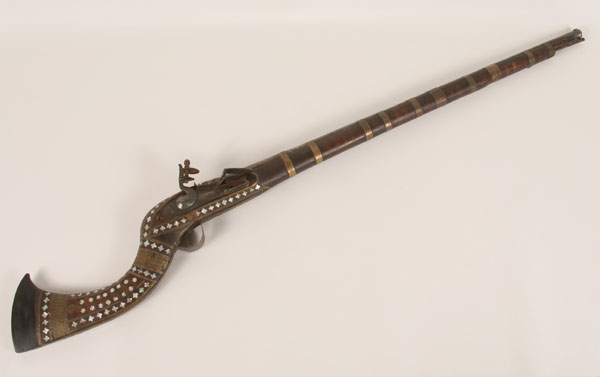 Miquelet Middle-Eastern flintlock rifle;