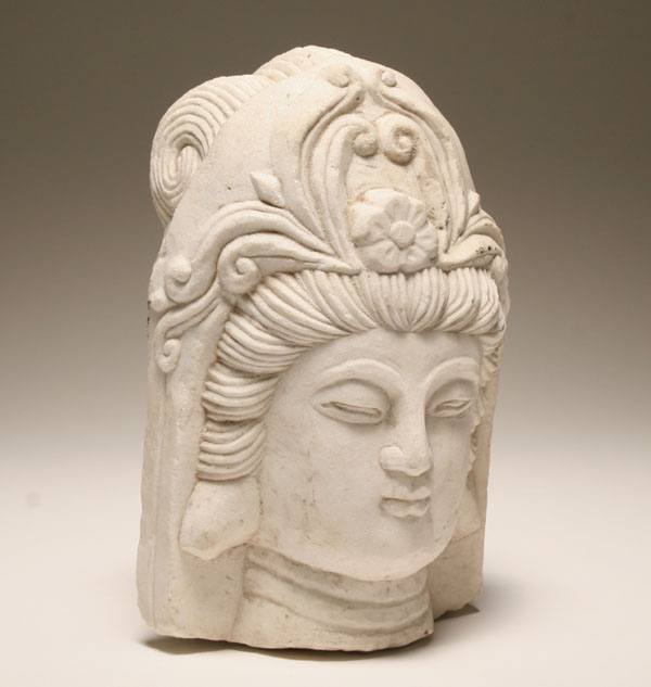Carved marble bust of a Hindu deity  4f599