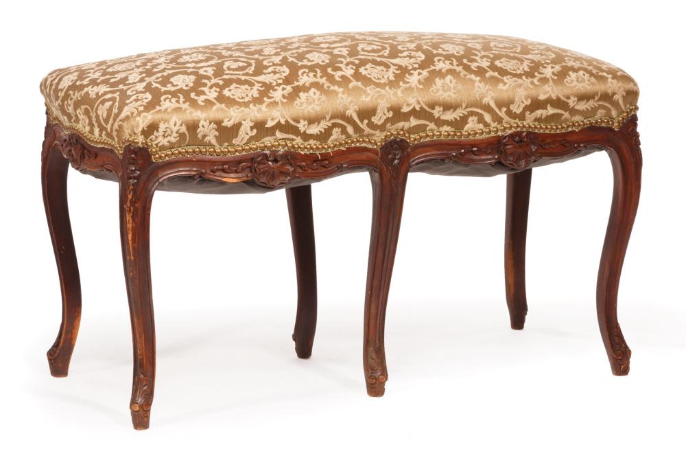 LOUIS XV STYLE UPHOLSTERED BENCHAntique 31988d