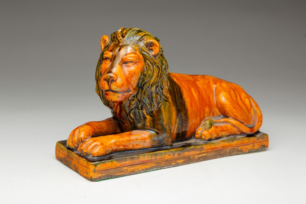 OHIO WHITE CLAY LION Circa 1900  319a13