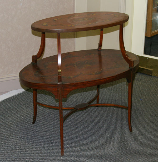 Continental fruitwood oval table 4f5e1