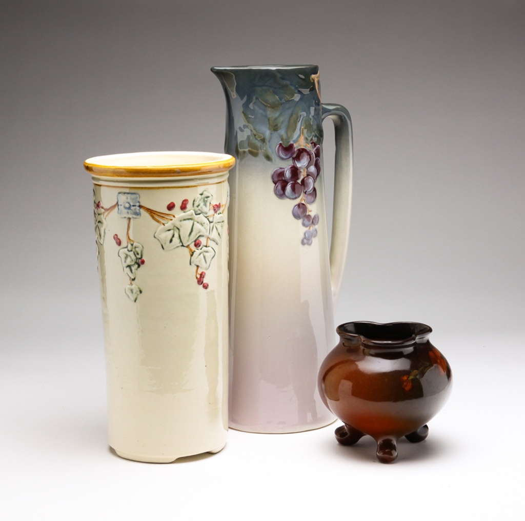 THREE PIECES OF OHIO ART POTTERY.