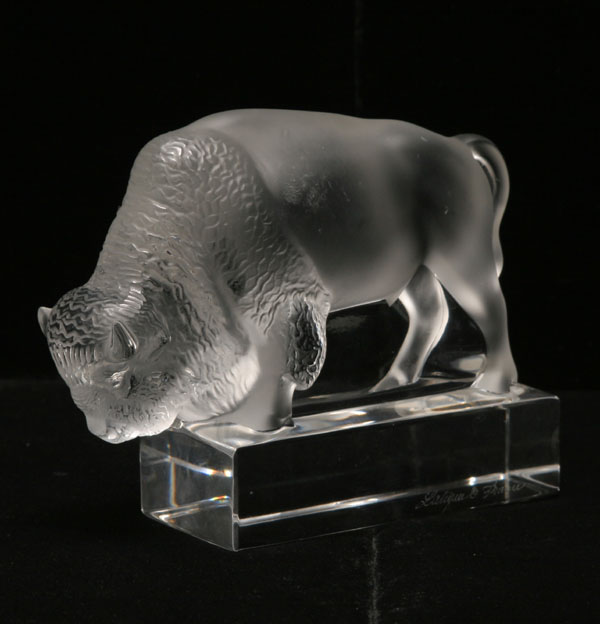 Lalique frosted art glass bison 4f626