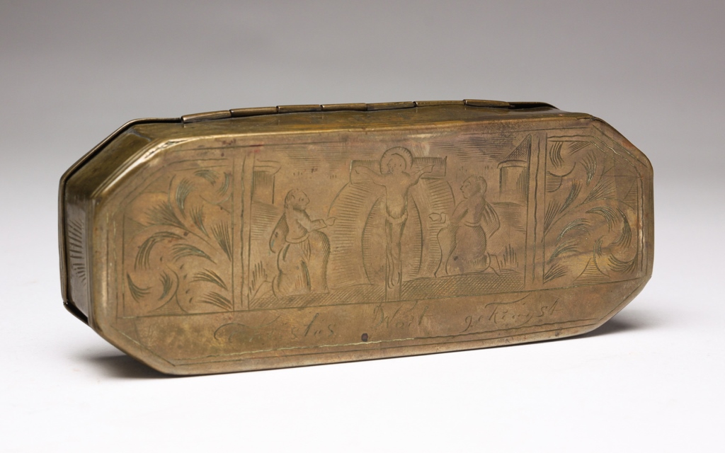 DUTCH ENGRAVED TOBACCO BOX Mid 319e09