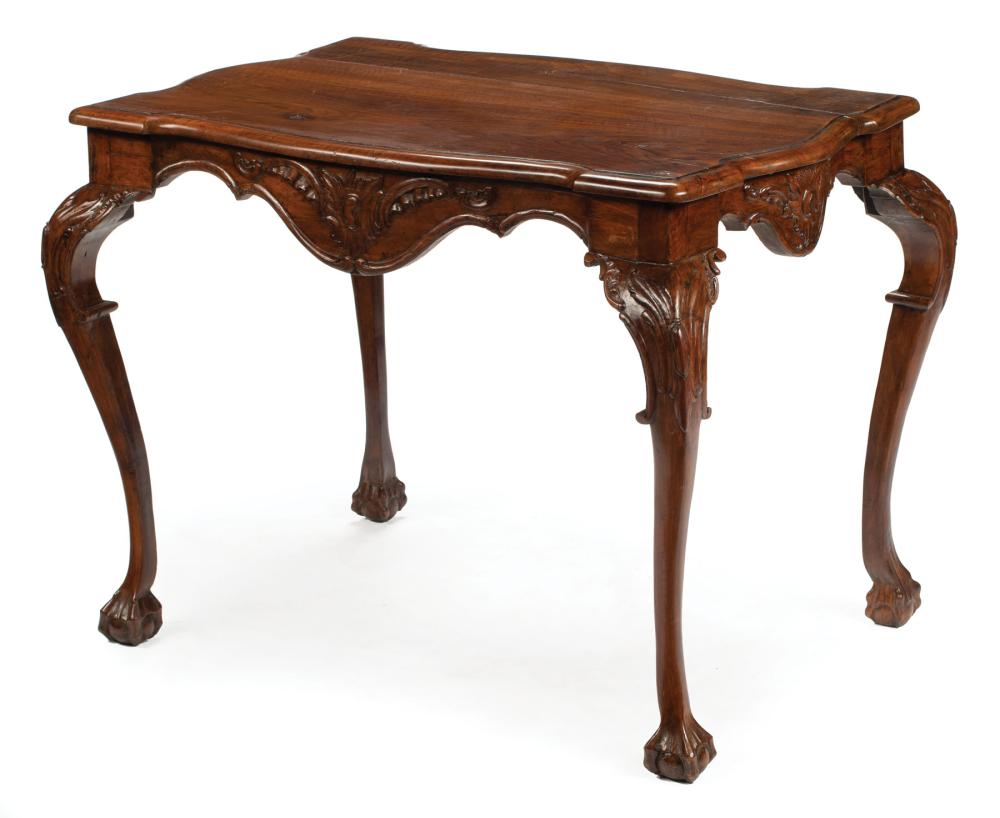 CONTINENTAL ROCOCO CARVED WALNUT 319f4a