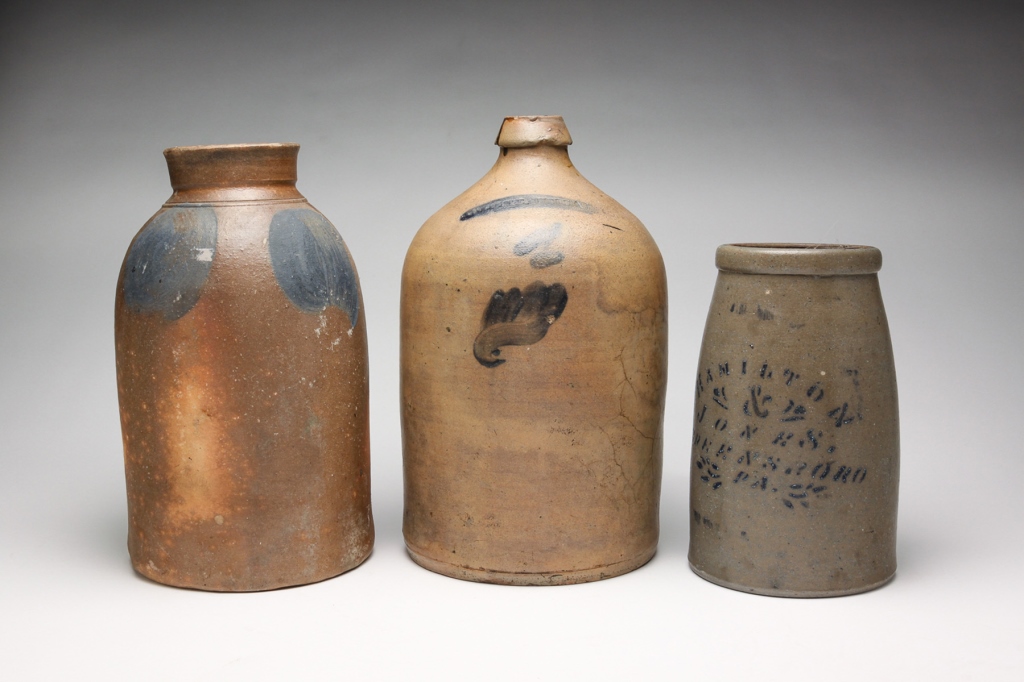 THREE PIECES OF AMERICAN STONEWARE.