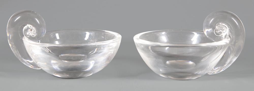 PAIR OF STEUBEN GLASS SNAIL SCROLL  31a0c5