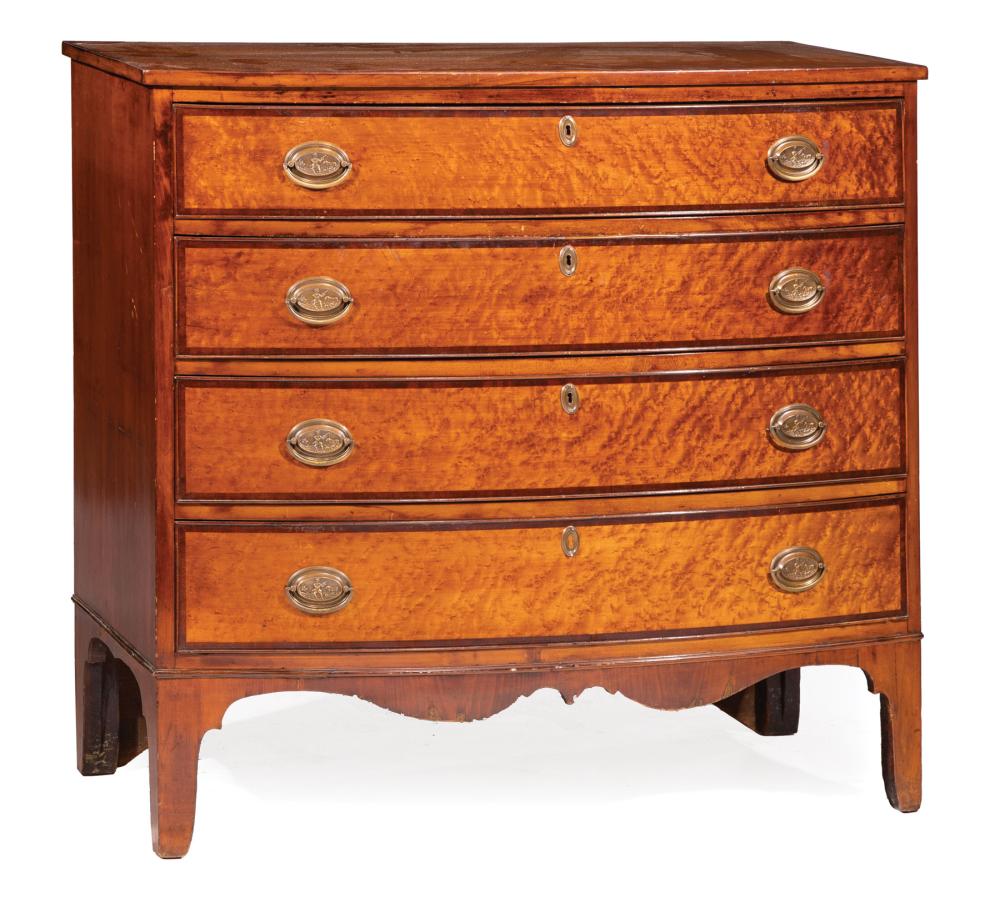 AMERICAN FIGURED MAHOGANY BOWFRONT CHESTAmerican