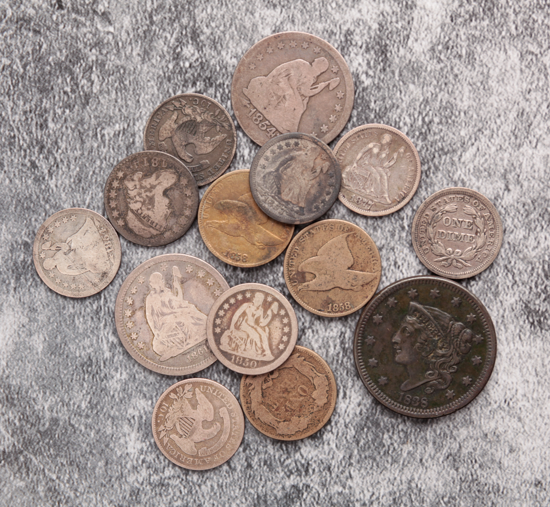 GROUP OF EARLY AMERICAN COINS  31a22c