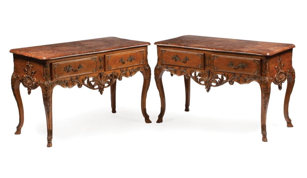 PAIR OF FRENCH PROVINCIAL STYLE 31a2e2