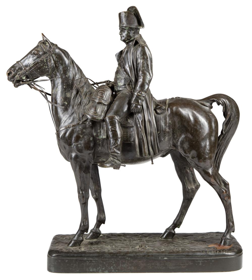 BRONZE FIGURAL GROUP OF NAPOLEON 31a366