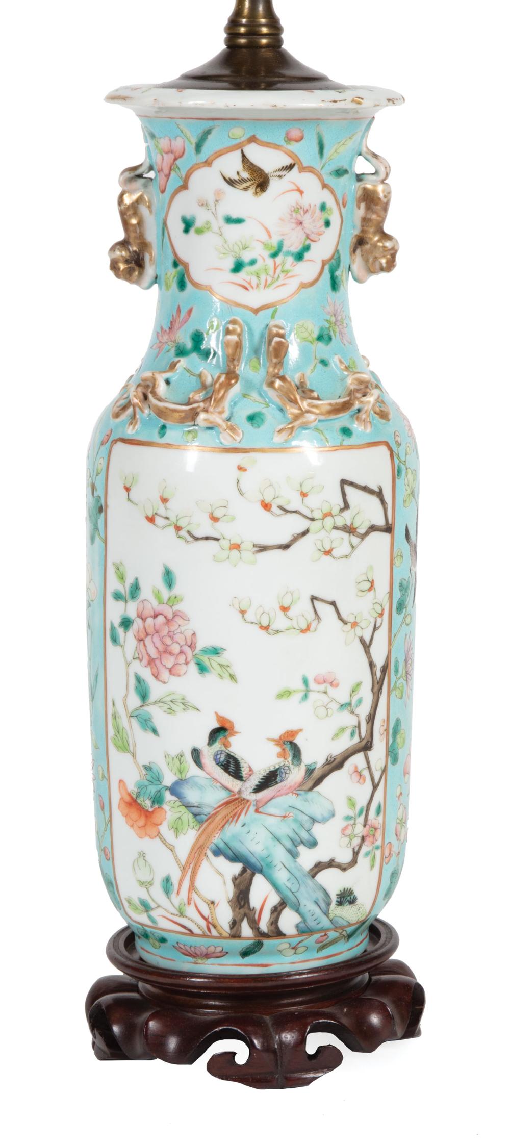 CHINESE FAMILLE ROSE PORCELAIN VASEChinese