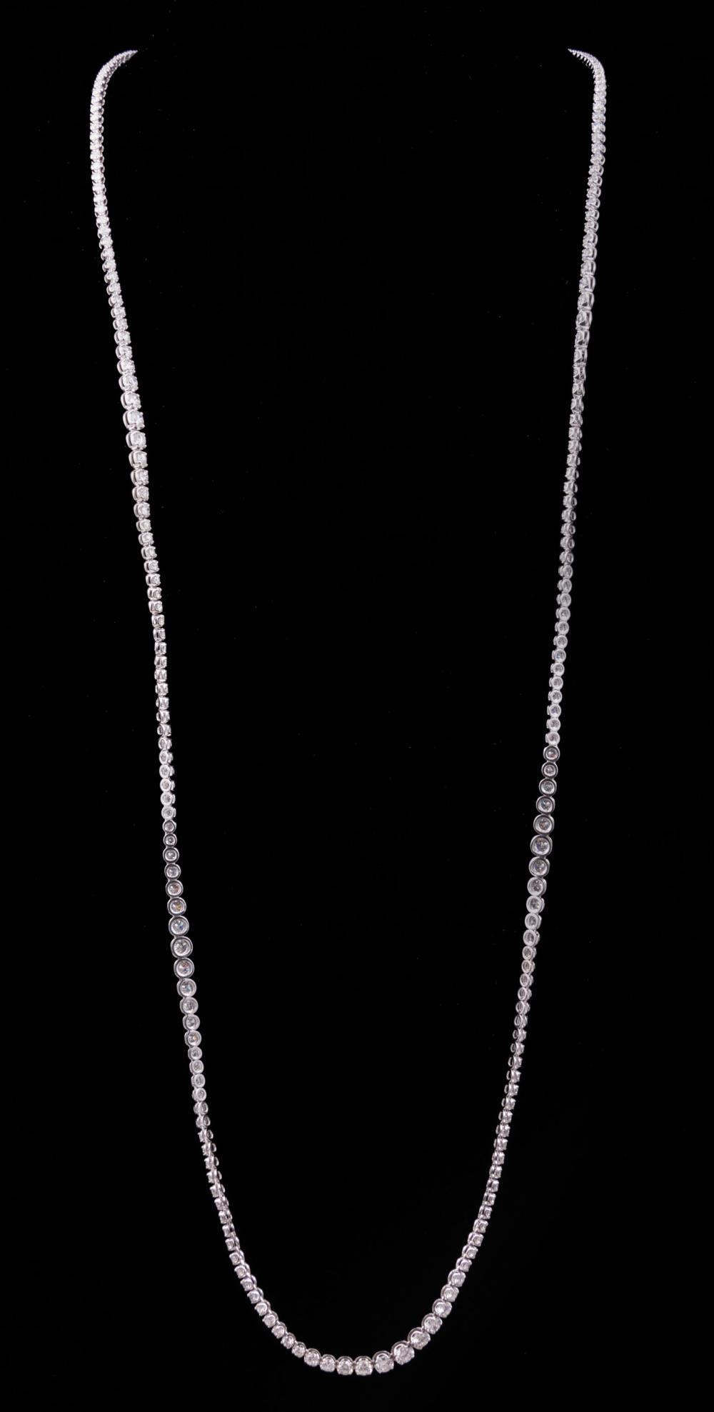 14 KT WHITE GOLD AND DIAMOND NECKLACE14 31a50f