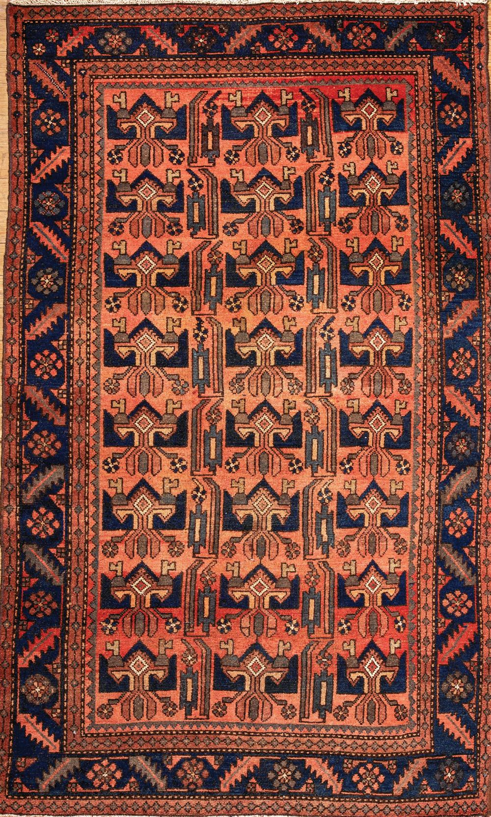 PERSIAN HAMADAN CARPETAntique Persian