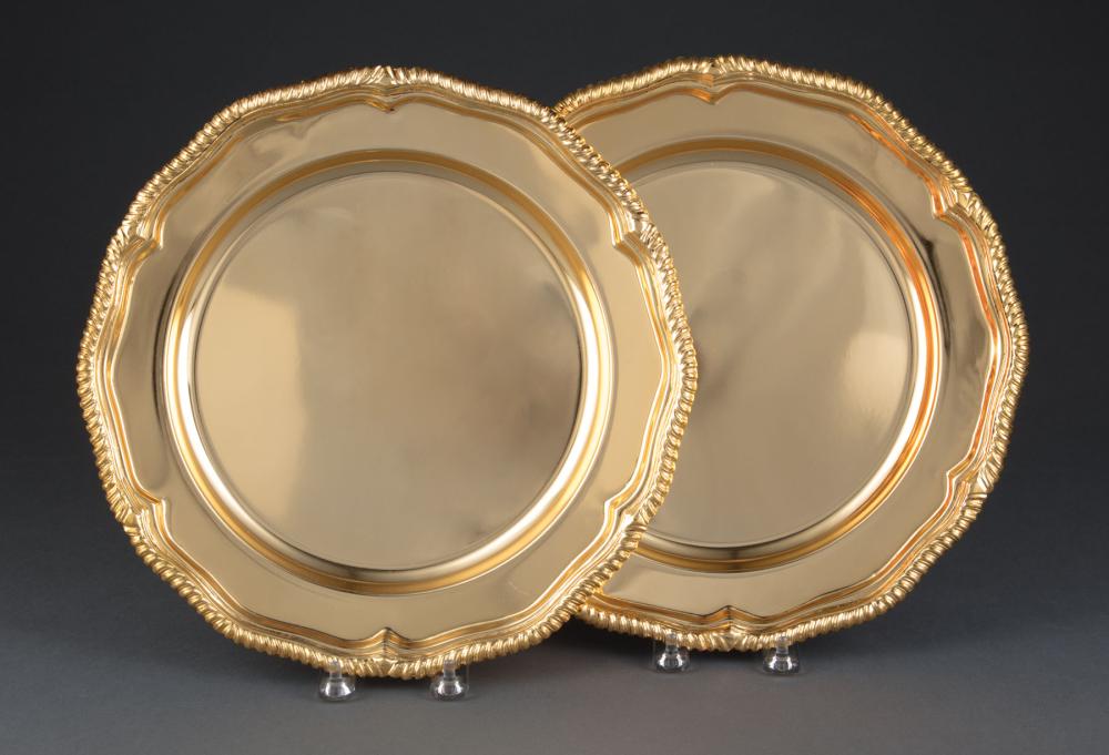 TWO CHIPPENDALE STYLE GILT CHARGERSTwo 31cff8