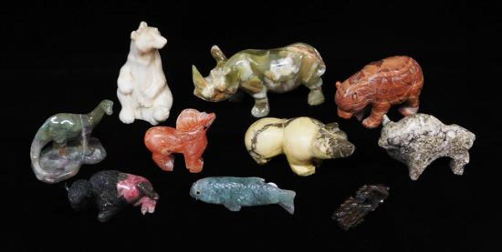 CARVED HARDSTONE ANIMALS    31d115