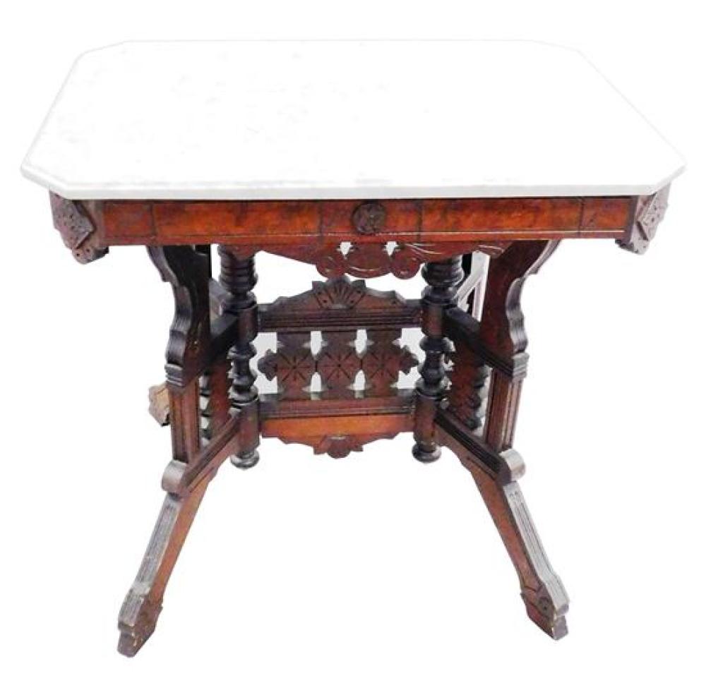 VICTORIAN EASTLAKE TABLE WITH WHITE 31d4cc