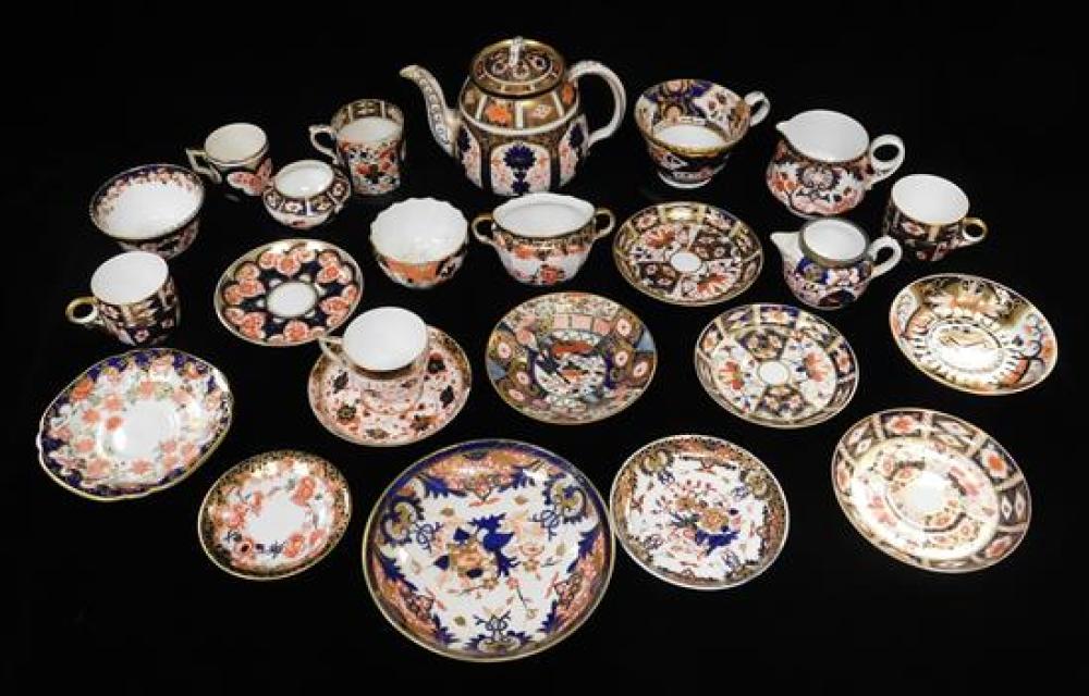 ENGLISH IMARI PATTERN PORCELAIN  31d509