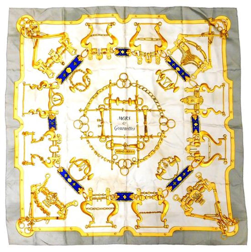 HERM S SILK SCARF IN MORS  31d557