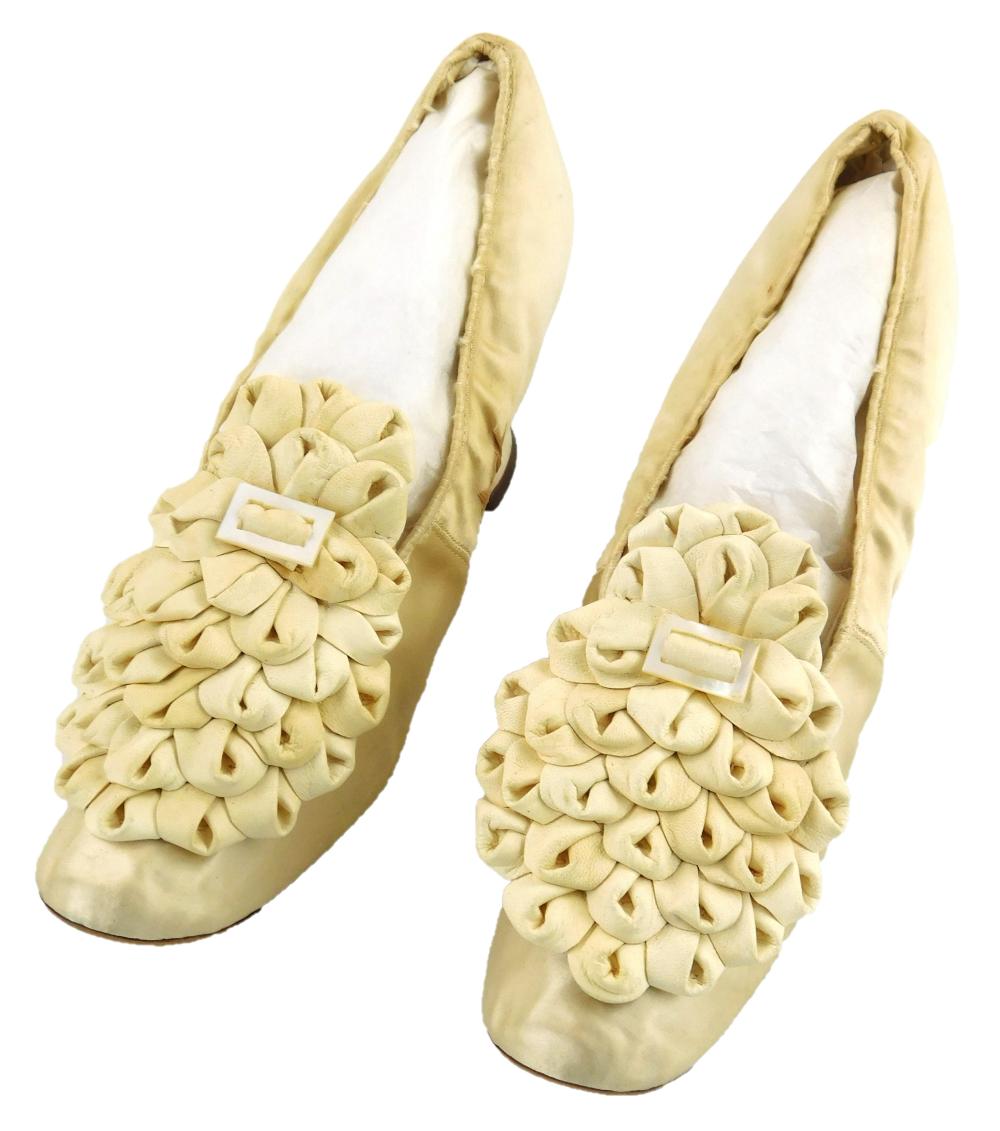PAIR OF SATIN WEDDING SLIPPERS, 19TH