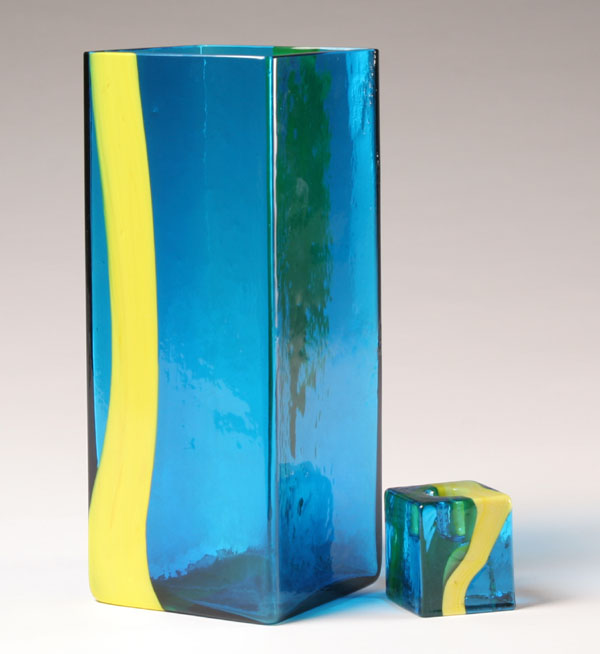 Venini e C. Fasce glass vase and