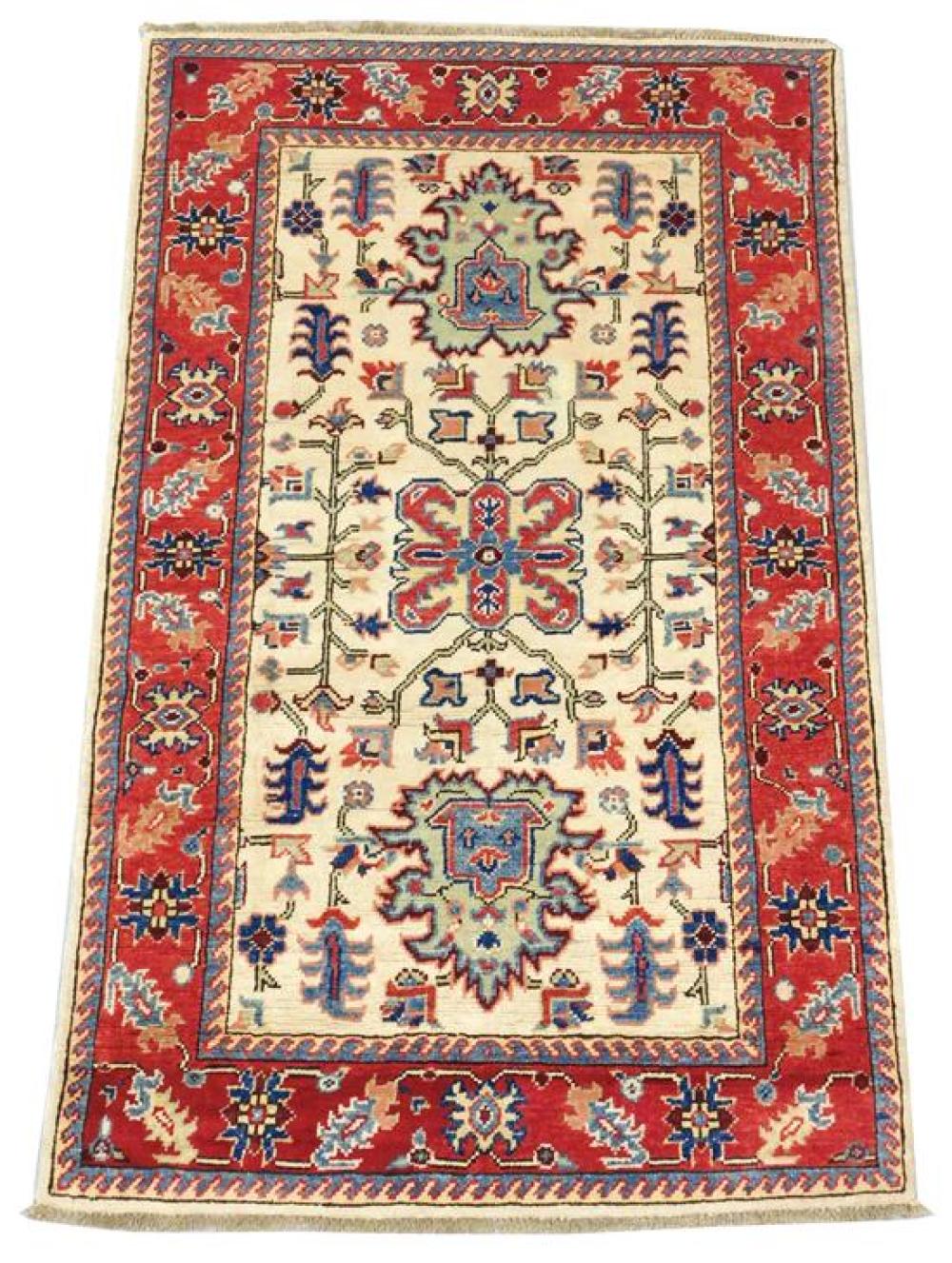 RUG: UZBEK SULTANABAD, 6' X 5',