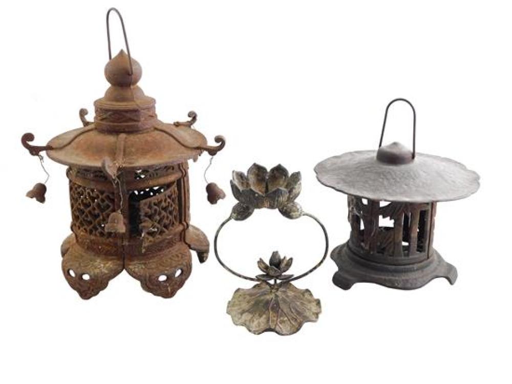 GARDEN THREE CAST IRON ASIAN LANTERNS  31d96a