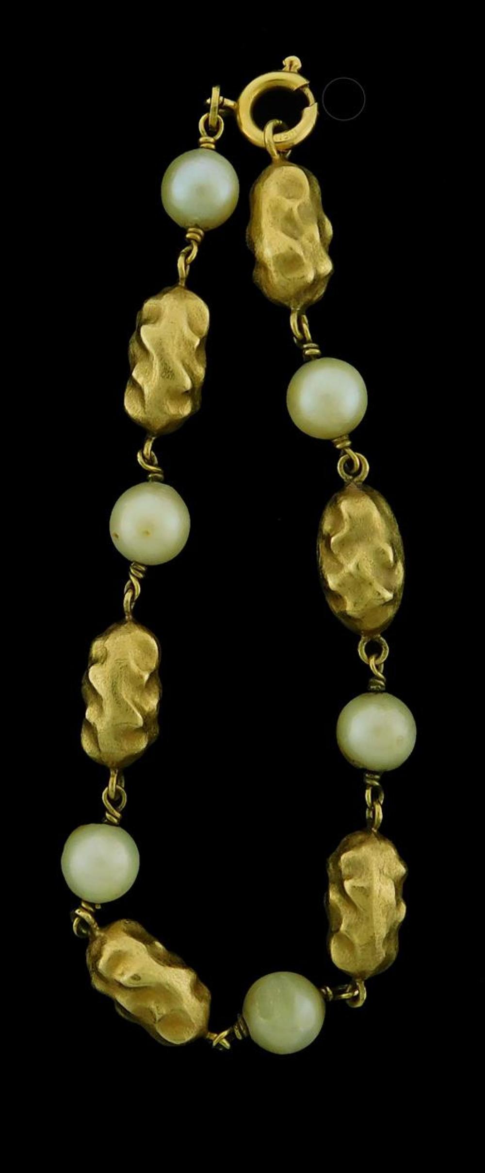 JEWELRY: 18K GOLD BEAD AND PEARL