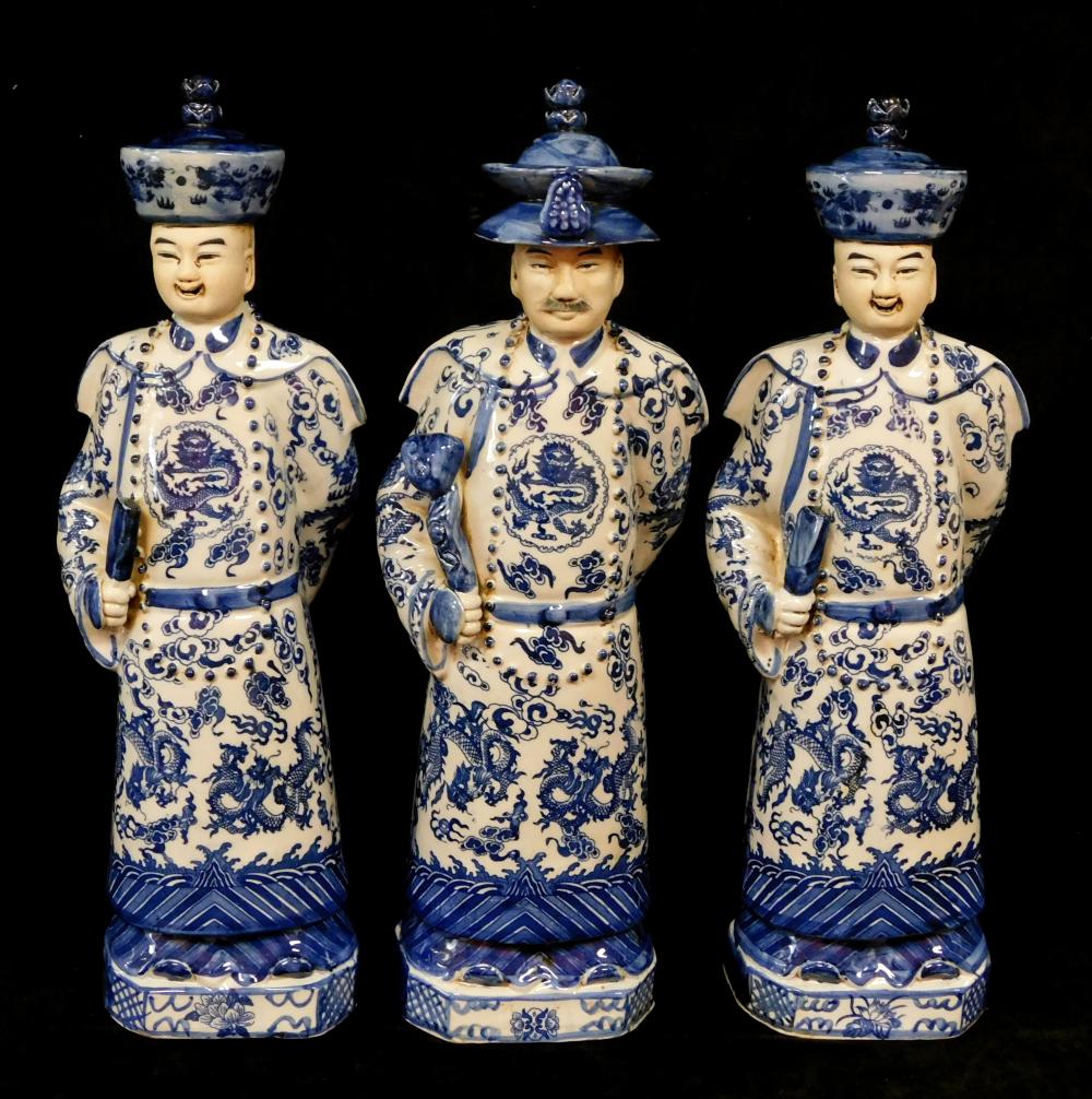 ASIAN THREE CHINESE PORCELAIN 31dd61