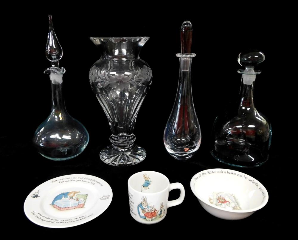 FIVE PIECES OF 20TH C. GLASS AND