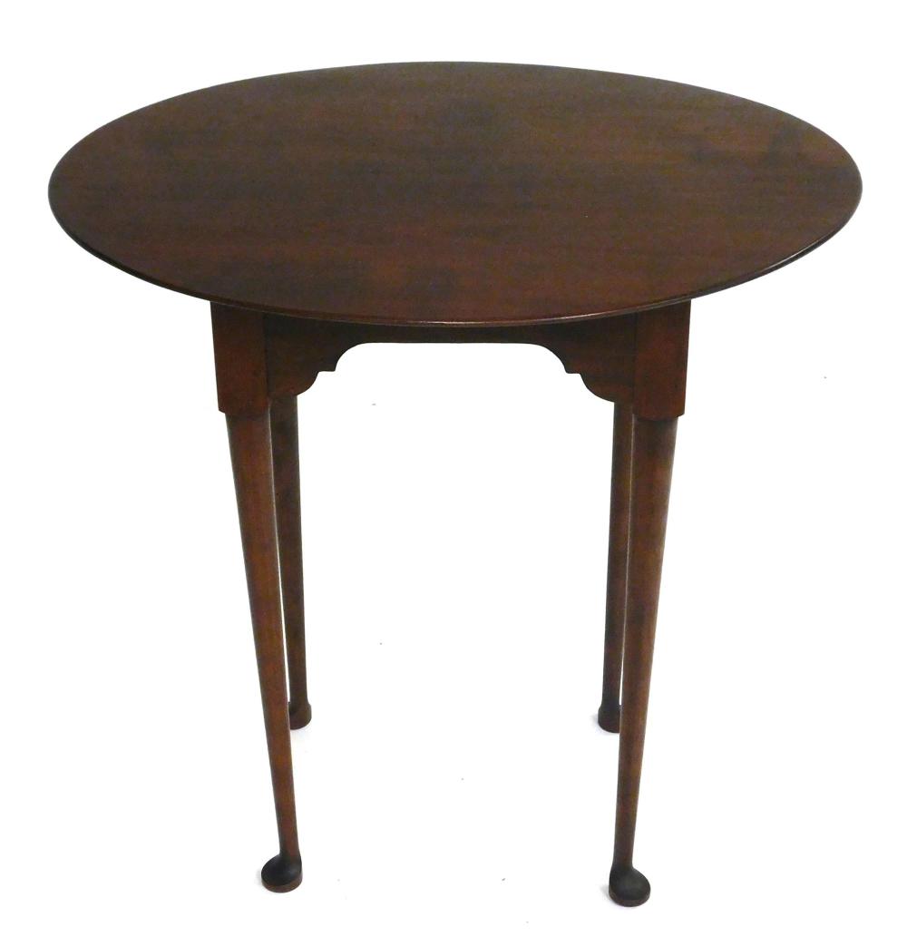 ELDRED WHEELER SMALL OVAL TOP TABLE,