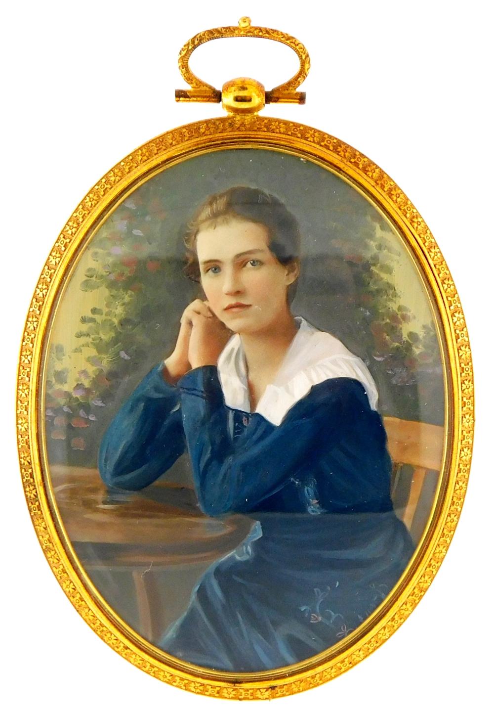 MINIATURE PORTRAIT OF A WOMAN  31e068