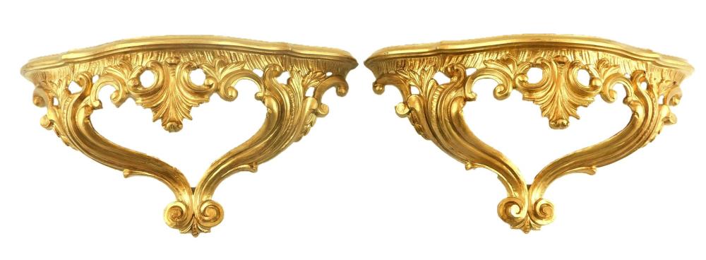 PAIR OF ITALIAN GILT SCROLL SHELVES  31e15c