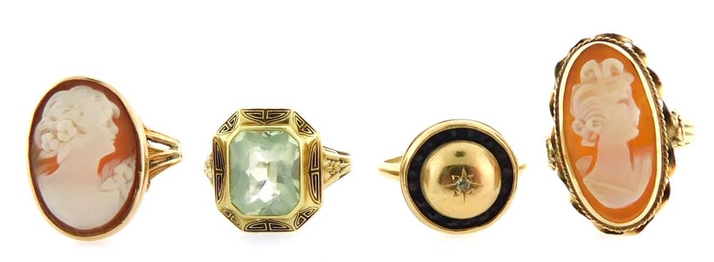 JEWELRY: FOUR 14K VINTAGE RINGS,
