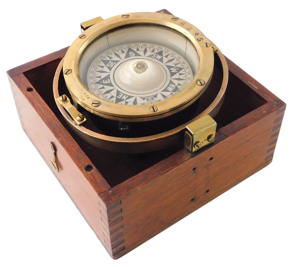 GIMBALLED BOX COMPASS BY   31e52c